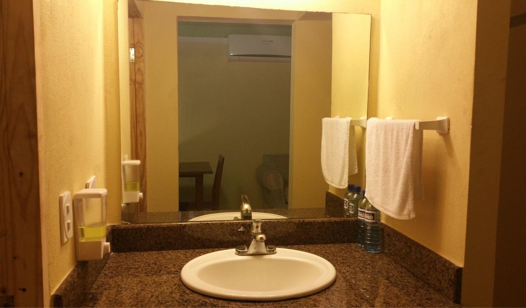 Hotel Estrella มาตาโมรอส ภายนอก รูปภาพ