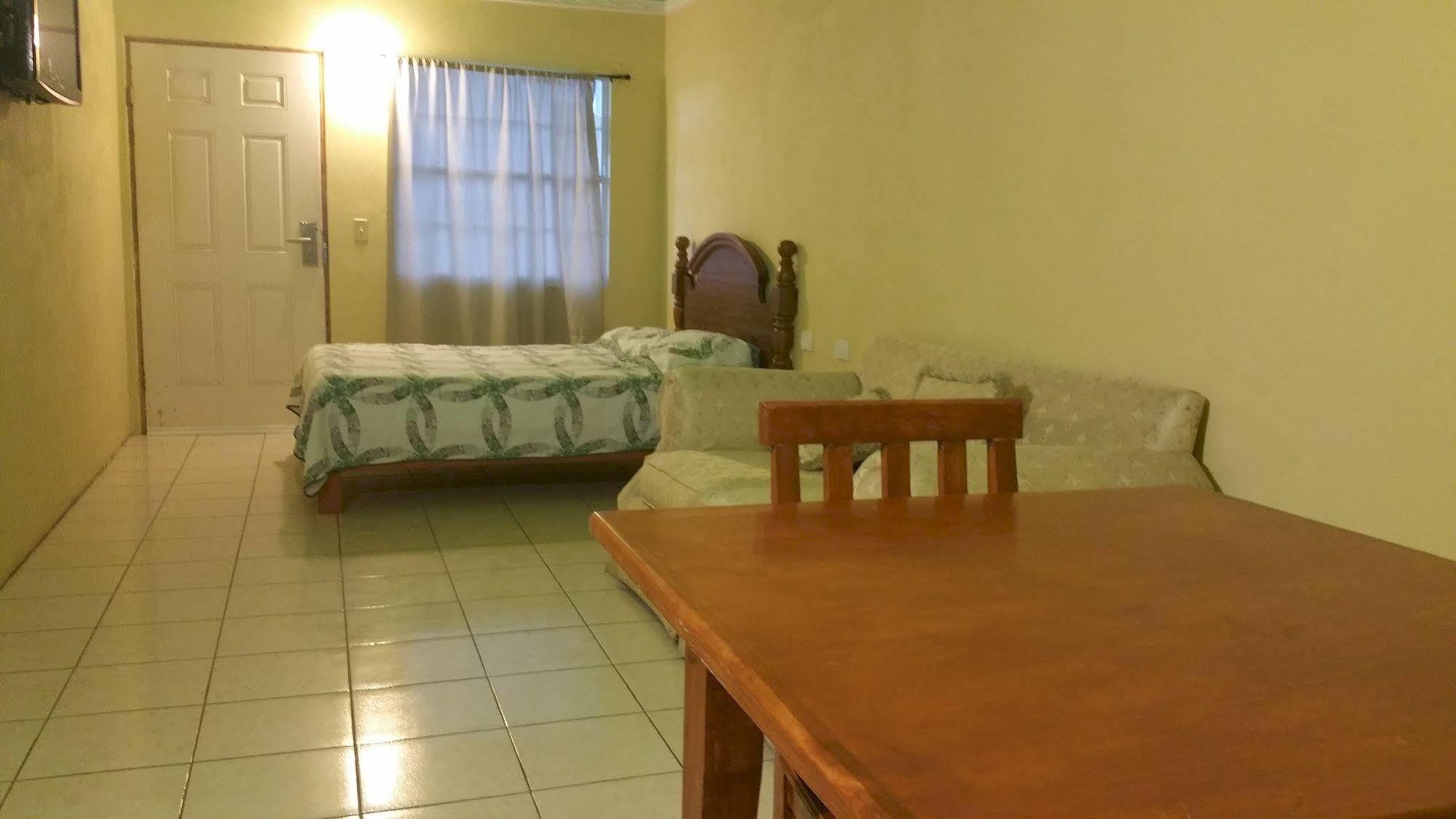 Hotel Estrella มาตาโมรอส ภายนอก รูปภาพ